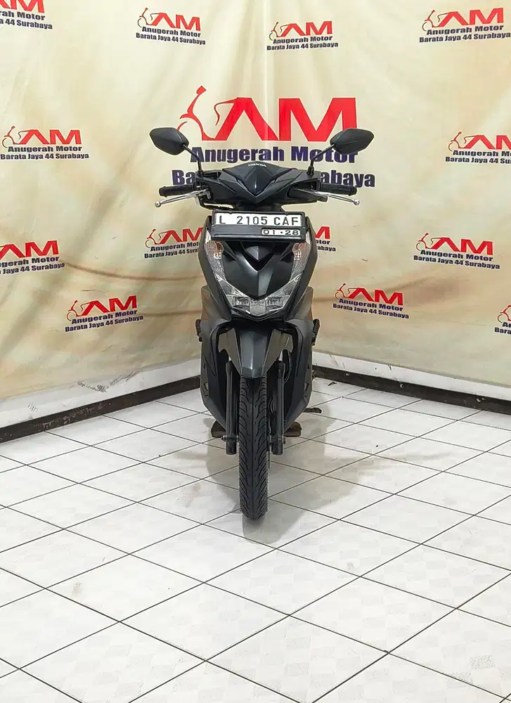 Honda Beat Deluxe tahun 2022 hitam doff