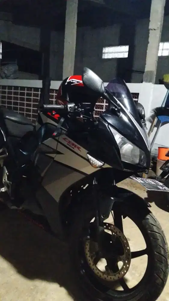 Jual motor bekas CBR
