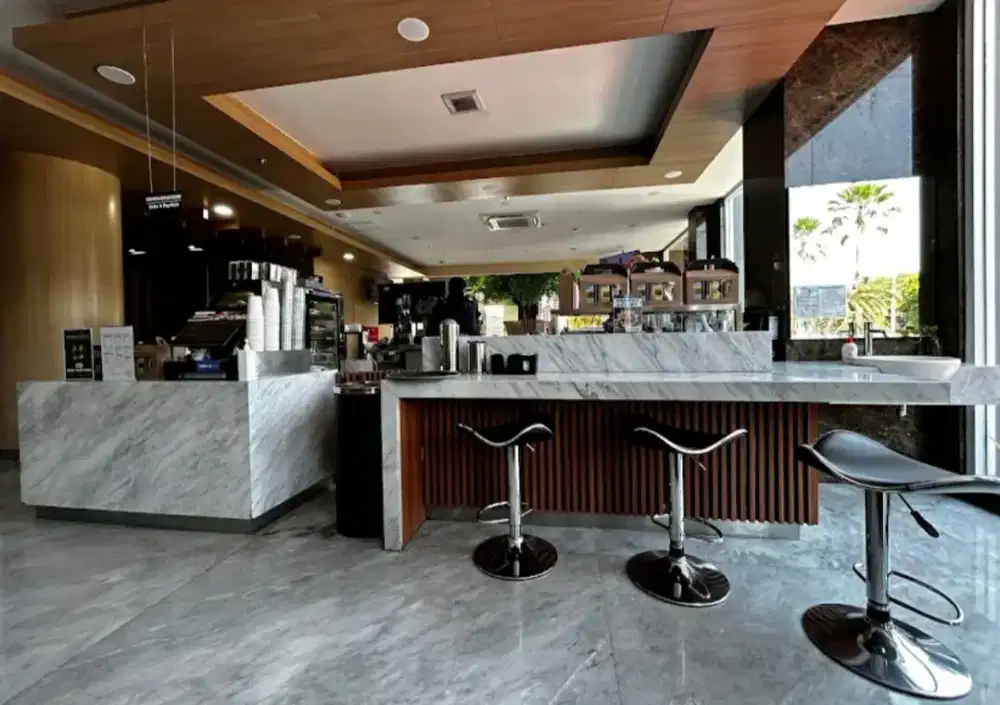 Di butuhkan kasir wanita untuk coffee shop