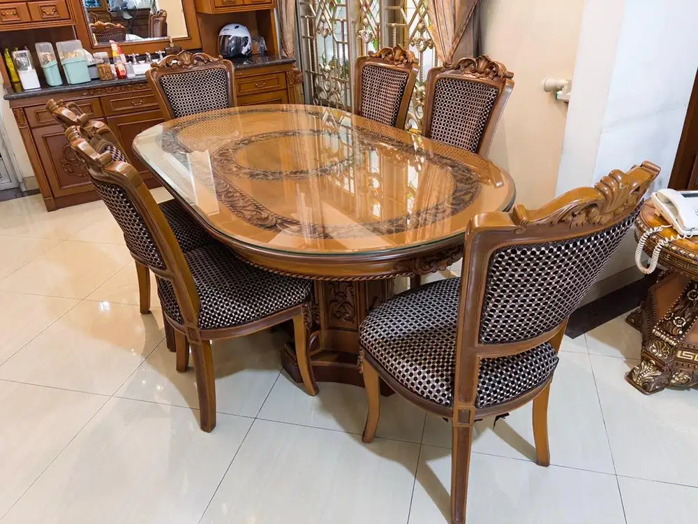 Meja Makan, Kayu Jati, 6 Kursi (MOHON BACA DESKRIPSI)