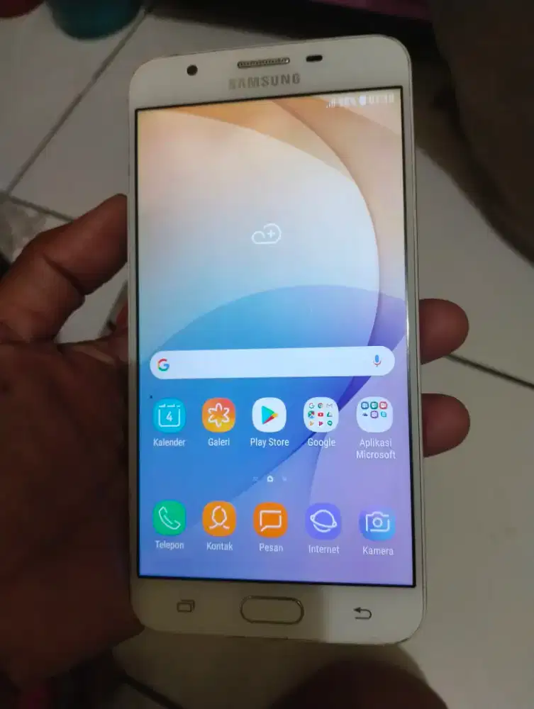 Samsung J7 prime  3/32 minus shadow tp aman normal