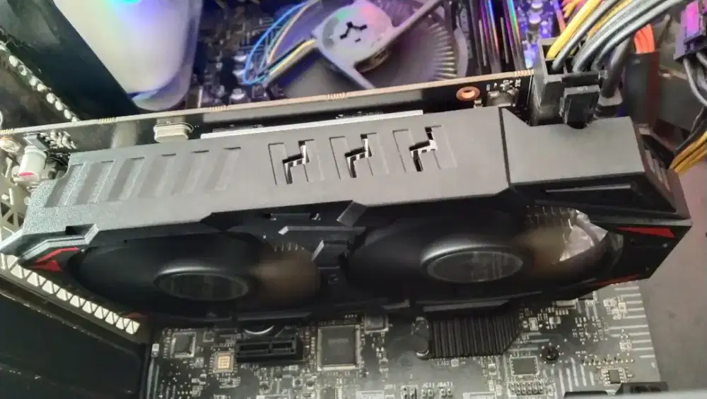 GTX 1050ti 4GB colorful like new unit only