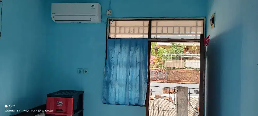 KOST AC DI LANTAI 2 DEKAT KAMPUS BINUS SYAHDAN JAKARTA BARAT