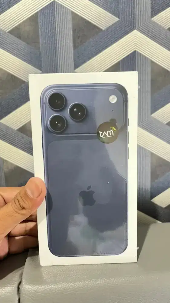 Iphone 17 promax 256 gb