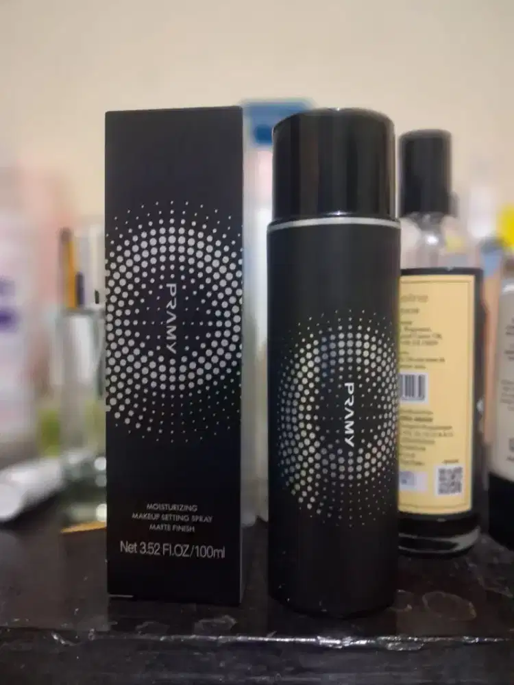 Moisturizing Makeup Pramy #HSC205