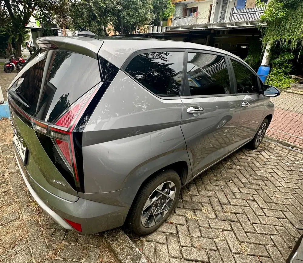 Dijual Hyundai Stargazer 2023 kilometer kecil