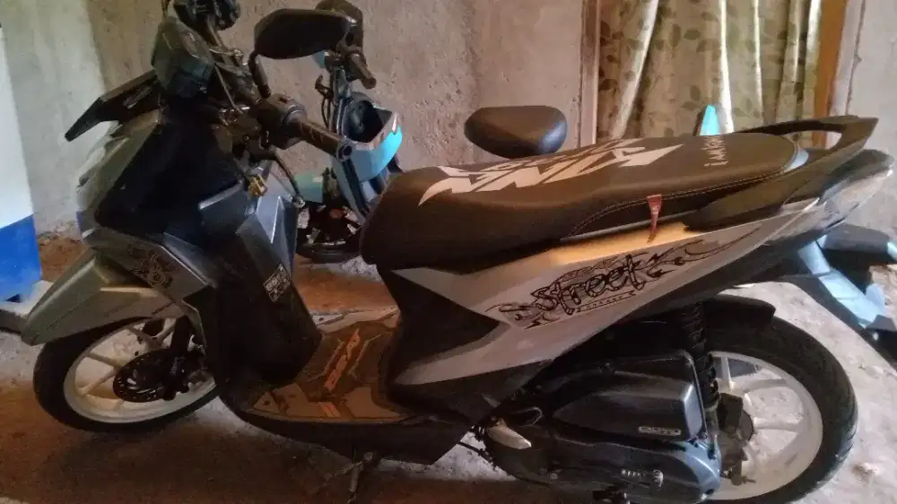 Jual santai motor seken Honda beat