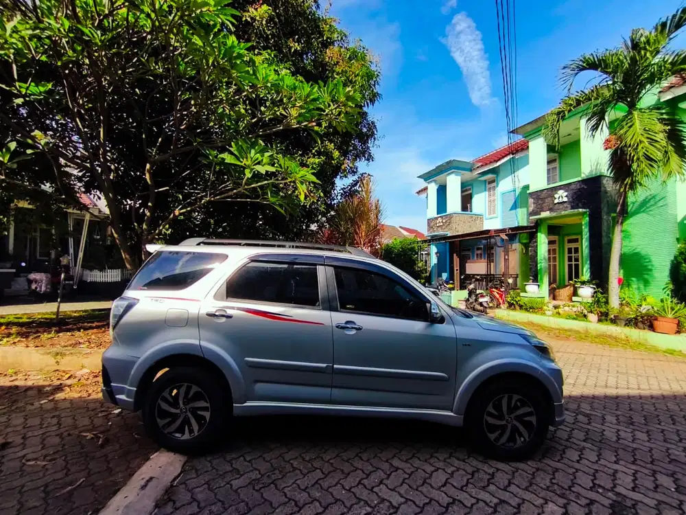 Toyota Rush 2017 Bensin