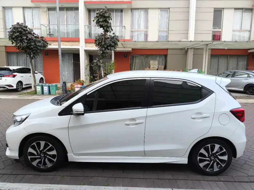 Honda Brio RS thn 2021 putih