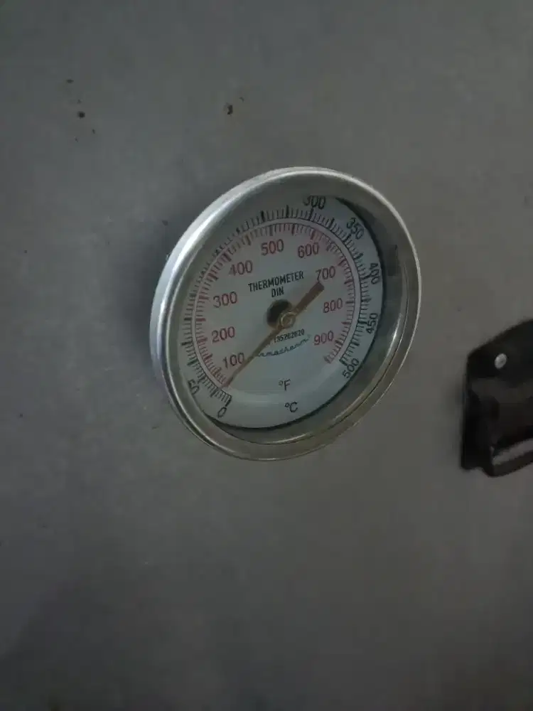 Oven 2 tungku atas bawah