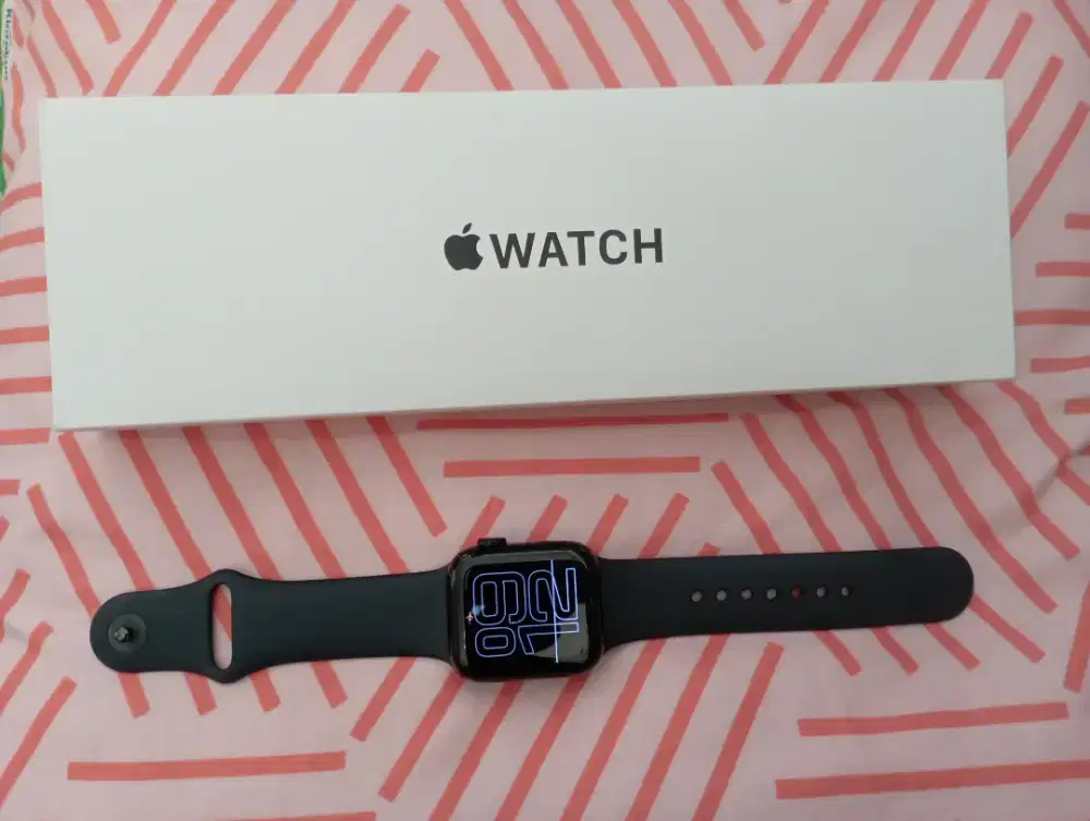 Apple Watch SE (Gen 2) 40mm