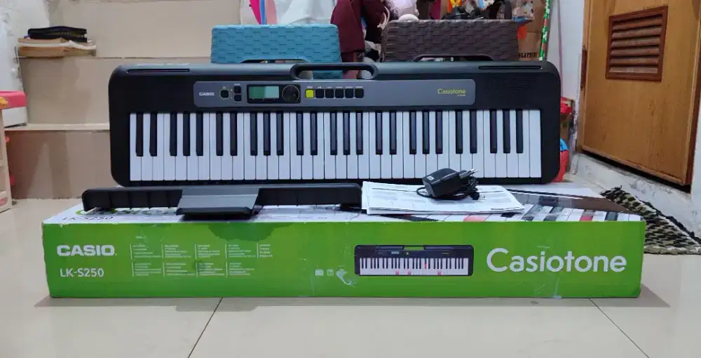Casio LKS250 lengkap bagus, mirip CTS300