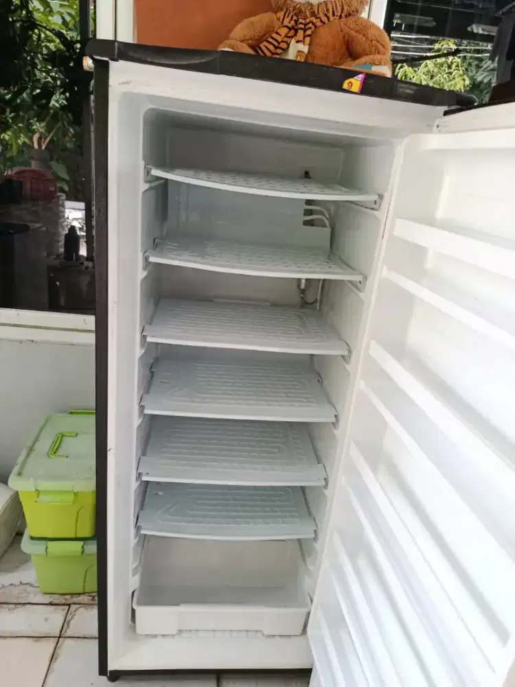 Freezer AQUA SQF6 Rak