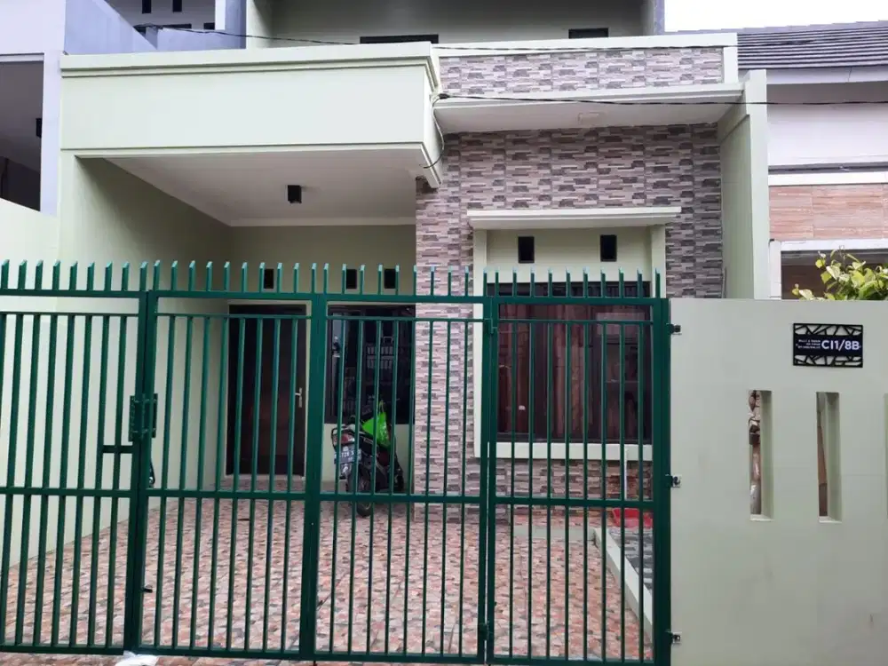 MURAH !! Rumah RAPI CANTIK SIAP HUNI Pondok Kelapa Jakarta Timur