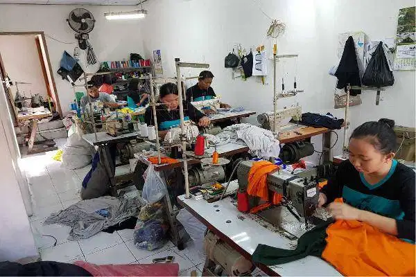 Dicari penjahit jahitan halus butik konveksi satuan kelapa gading