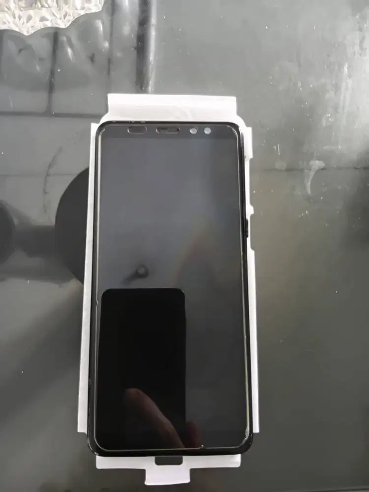 SAMSUNG GALAXY A8 2018 (BEKAS) HITAM - BLACK