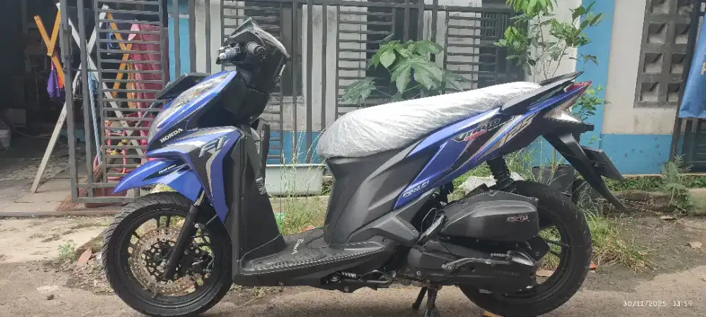 Honda Vario 125 KZR ISS