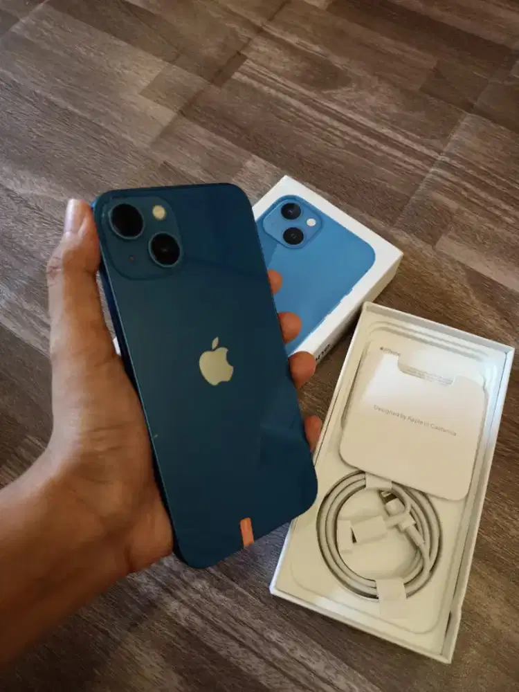 iPhone 13 wifi only ram 128gb likenew