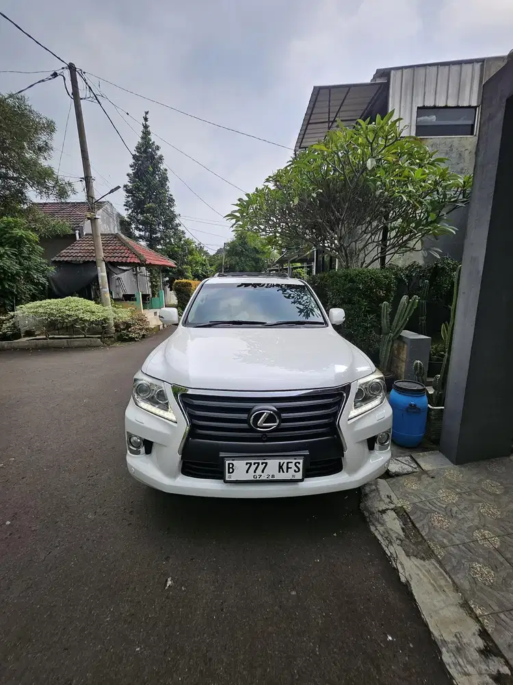 Lexus LX570 2013 Termurah
