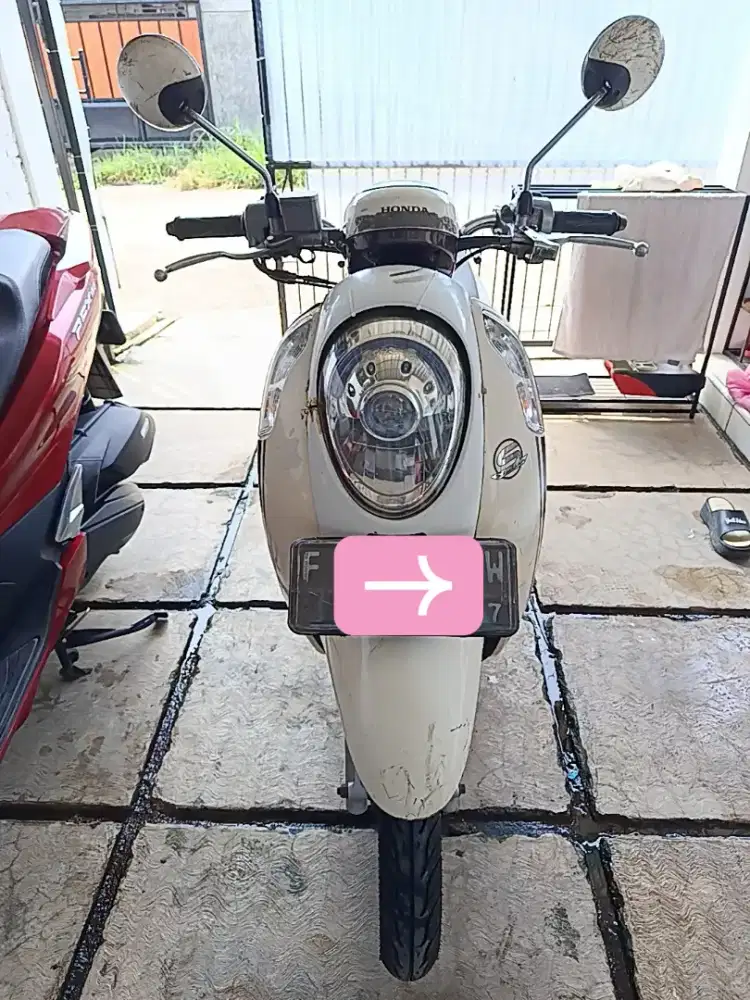 Scoopy Stylish FI 2017