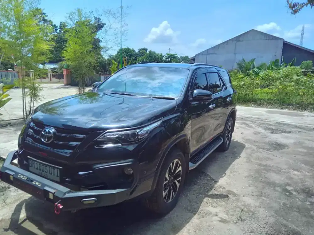 DIJUAL FORTUNER VRZ TRS 2019