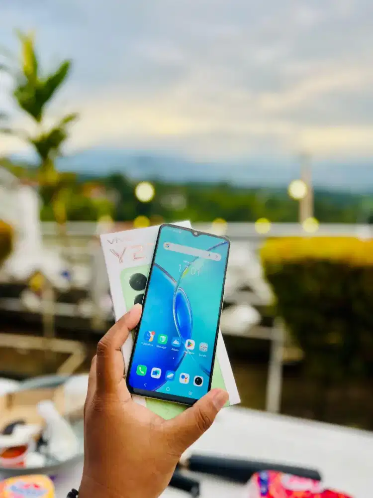 OBRALL!! Vivo Y27s 8/256 Komplit