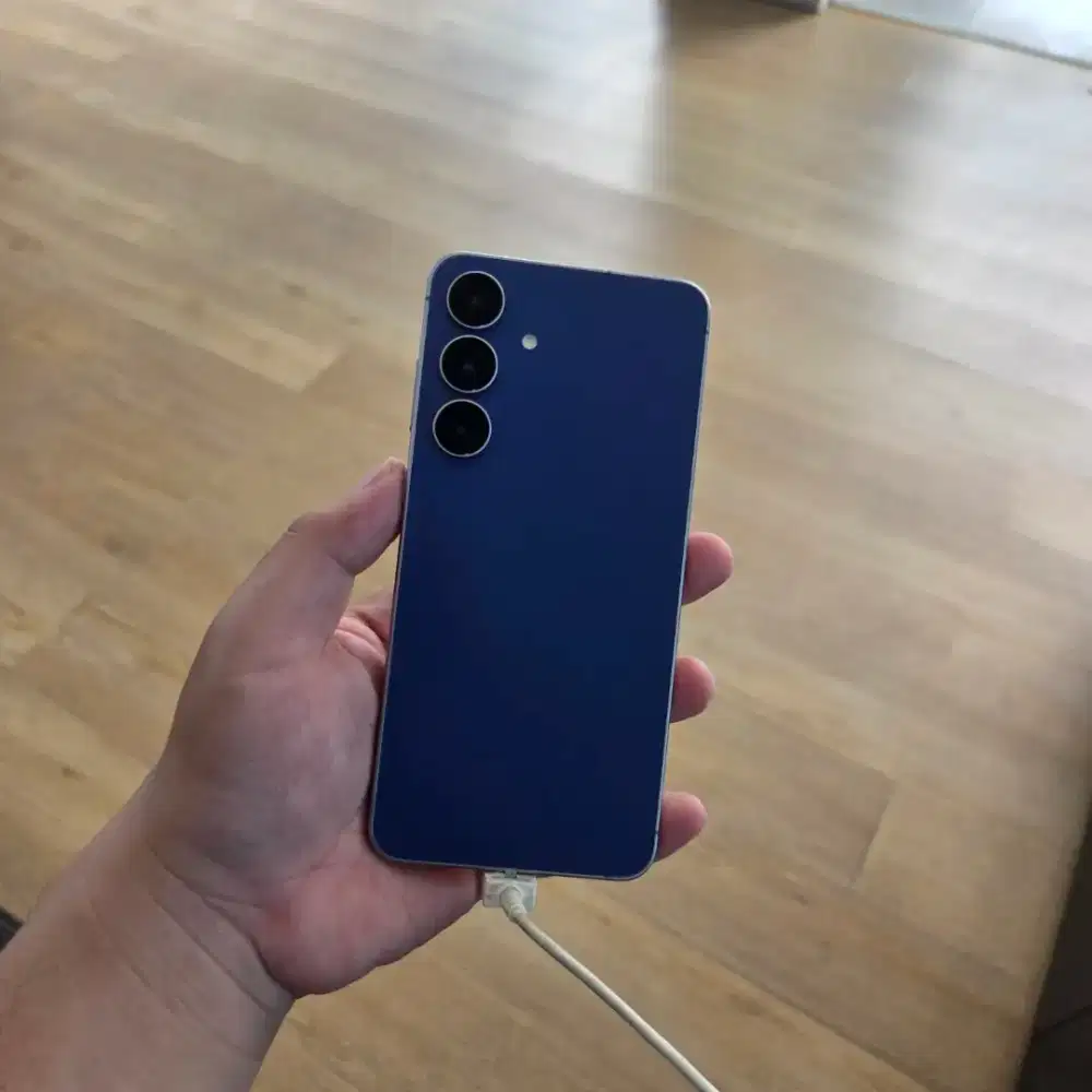 Samsung galaxy S25 FE free buds core