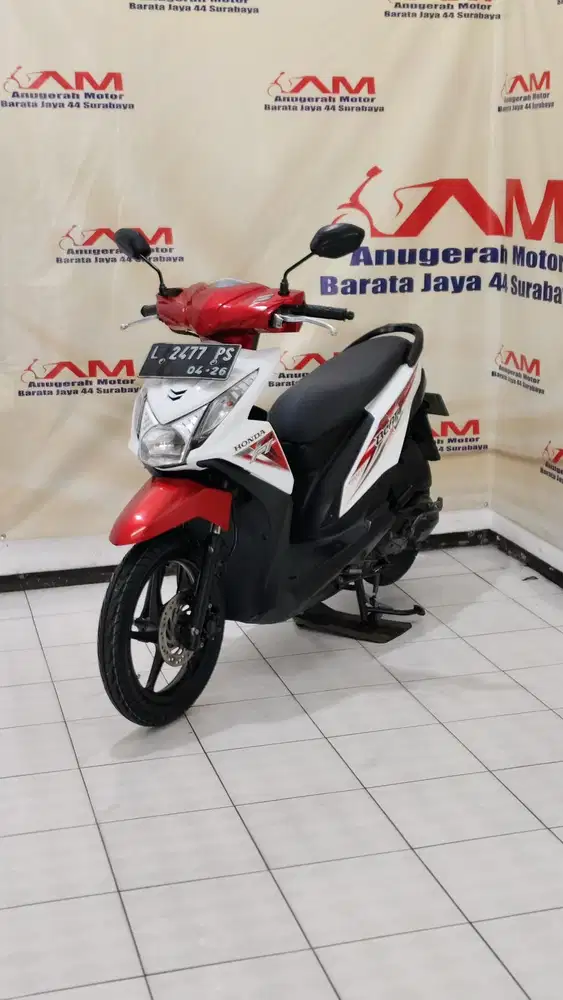 Honda Beat FI Esp Tahun 2016 merah putih