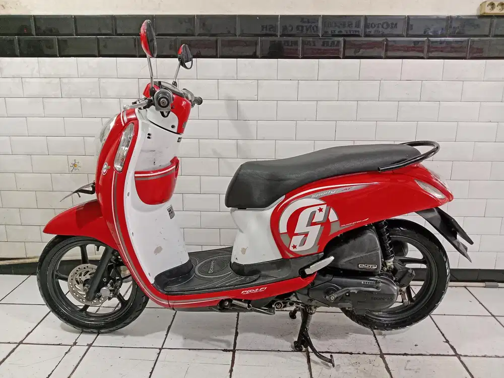 Dijual cepat scoopy esp 2016 surat lengkap