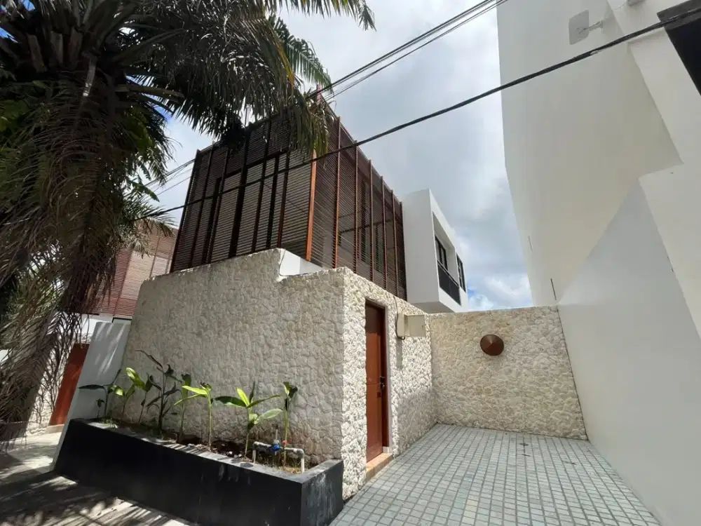 DiJual Hunian eksklusif yang berlokasi di Nusa Dua Bali. Menawarkan keasrian alam yang berpadu dengan rancangan villa berarsitektur artistik dan elega