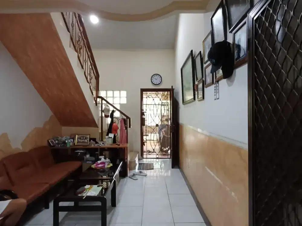 Rumah 2 Lantai Rapi, Terawat Siap Huni di CItra 1 Kalideres, Jakarta Barat