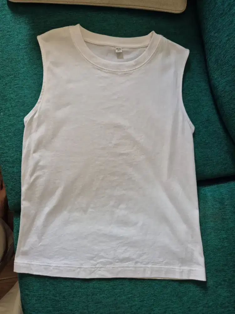 Uniqlo Tanktop wanita
