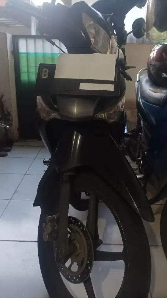 Motor supra x 125 carbulator 2011