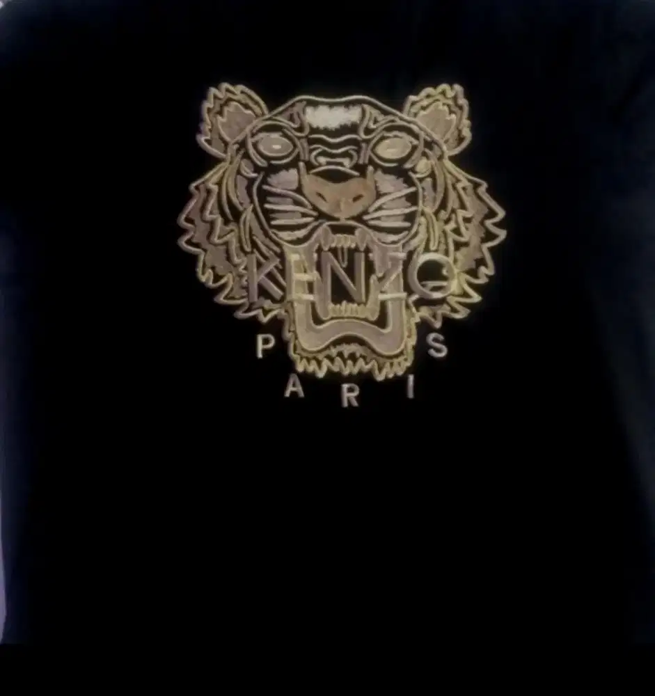 Preloved kaos kenzo tiger original