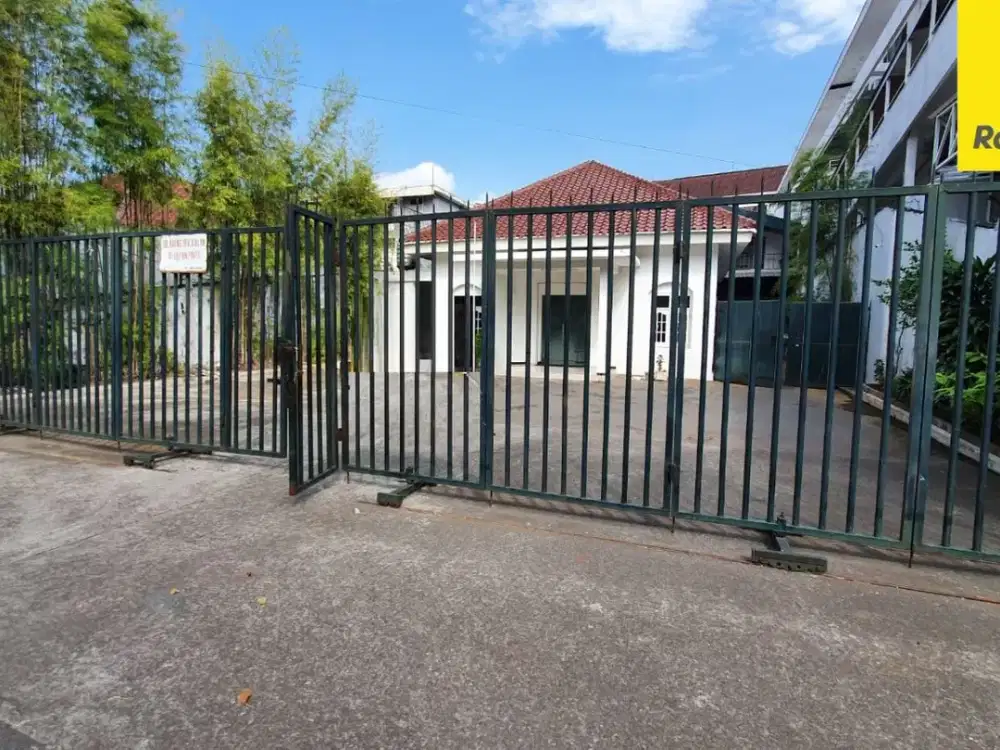 Disewakan Rumah di Jalan Raya Arjuna Surabaya