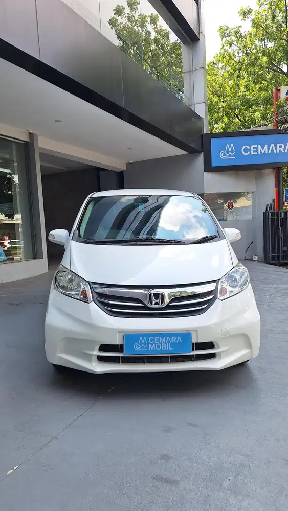 Honda Freed 2012 Bensin