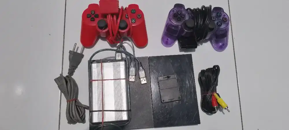 Sony Ps 2 slim second normal