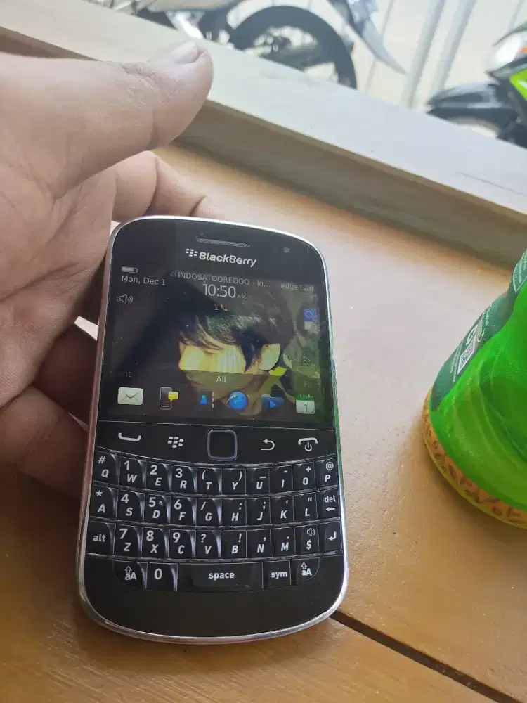 Blackberry 9900 dakota