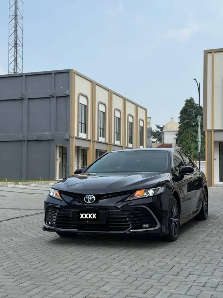 Toyota Camry V 2021