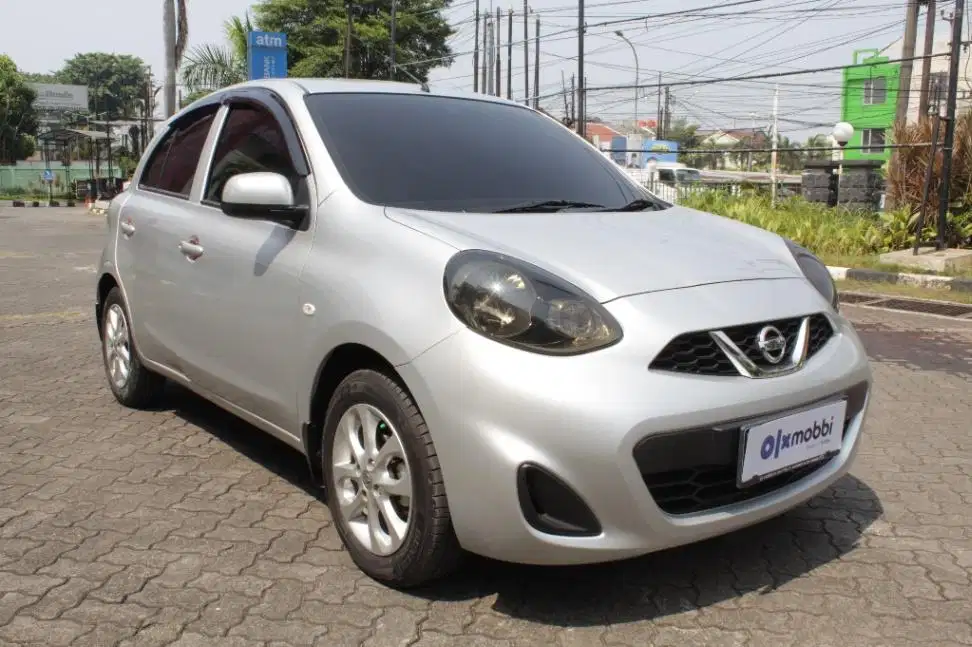 TERMURAH Nissan March 1.2 L Bensin-AT 2013 TVL B