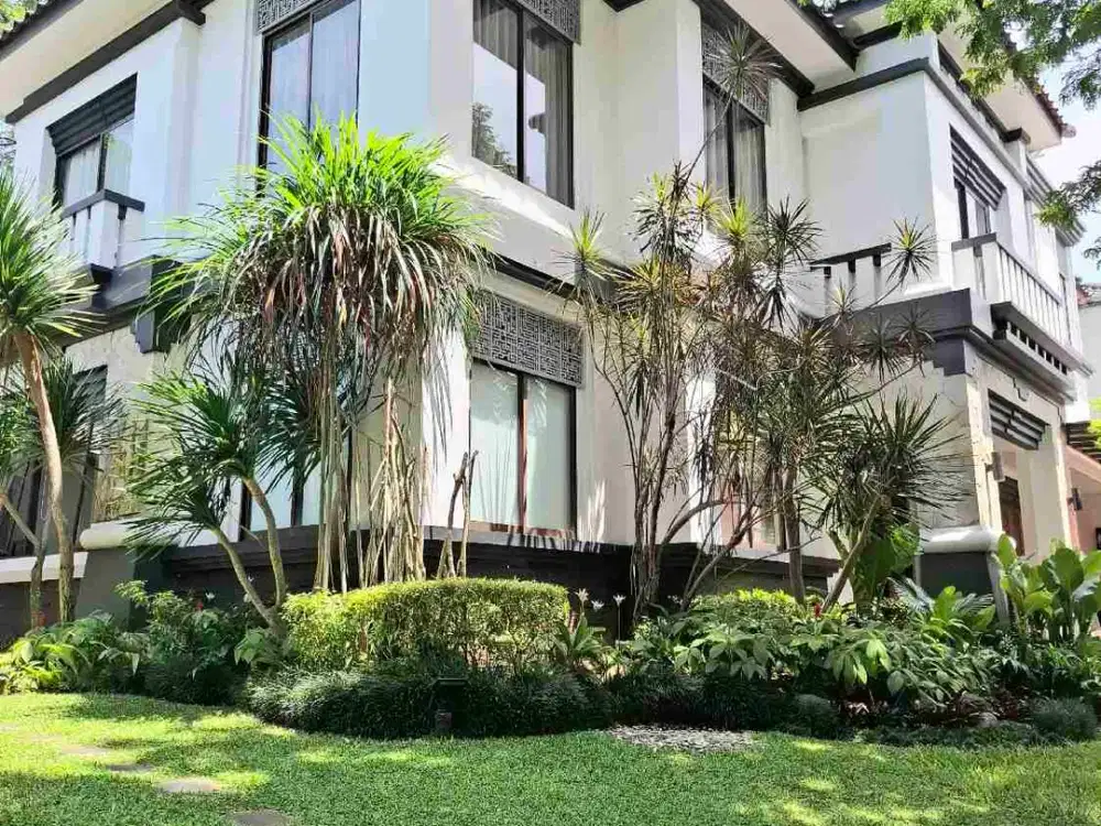 Dijual rumah hook furnised di the green bsd dekat akses tol