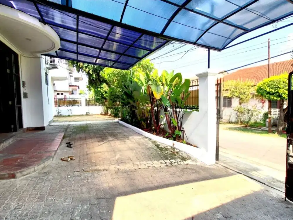 Sewa Rumah Asri dan Strategis di Bintaro Jaksel Siap Huni | KH