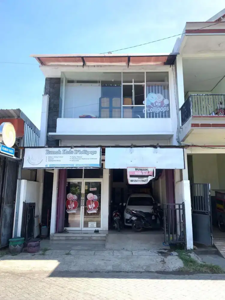 Rumah + Ruko dibawah siap toko diatas siap Salon