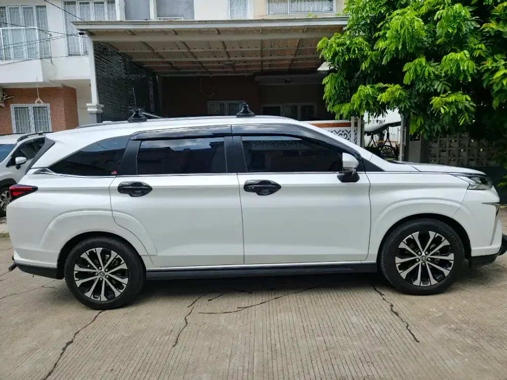 Jual Cepat Murah Veloz Q CVT TSS Premium Colour