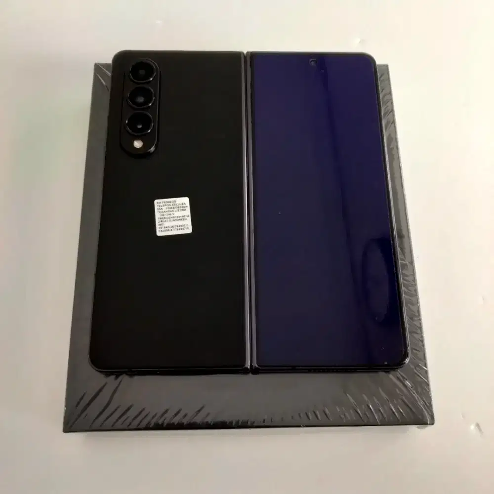 Samsung ZFold 4 ram24gb (12+12) memori 256gb garansi resmi