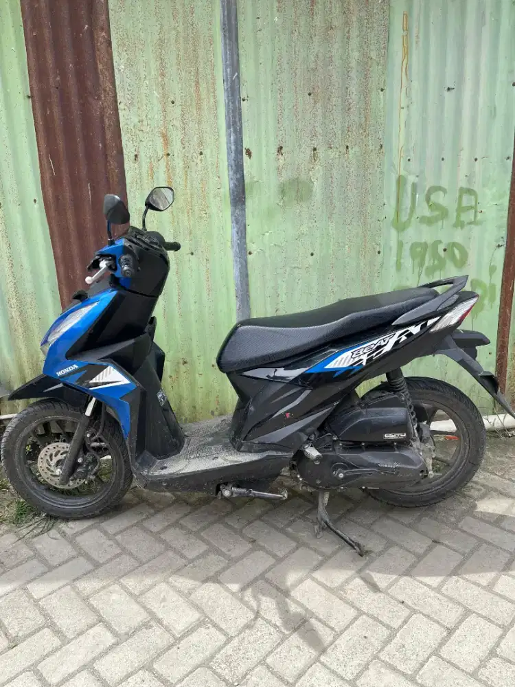Dijual motor Honda Beat