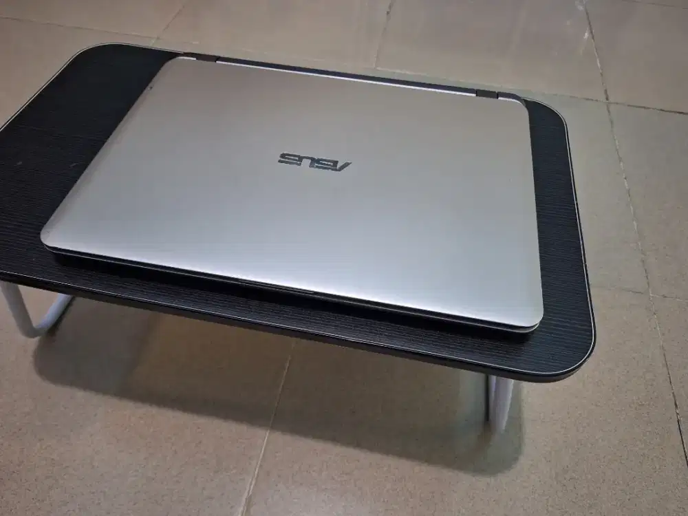 Bismillah dijual laptop asus slim core i3 ram 8gb siap pakai
