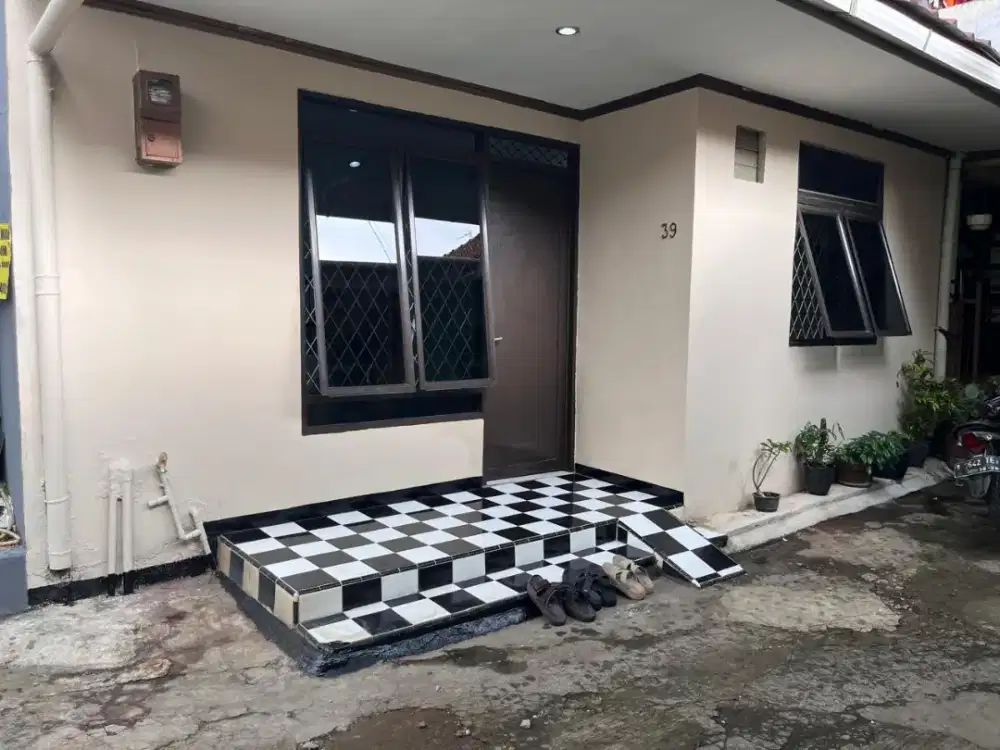 DI KONTRAKAN RUMAH SIAP PAKAI LOKASI JAKARTA TIMUR