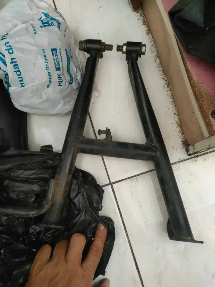 Standar tengah ninja R orii