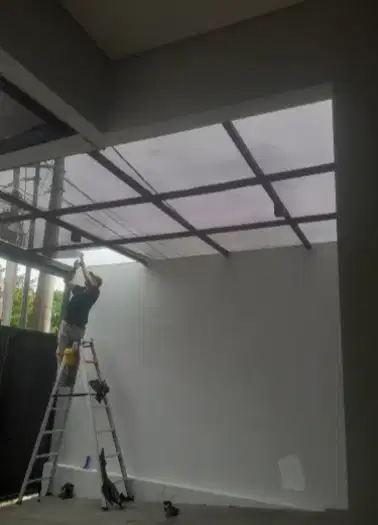 Jasa Pasang Kaca Film dan Stiker Kaca Rumah/Gedung